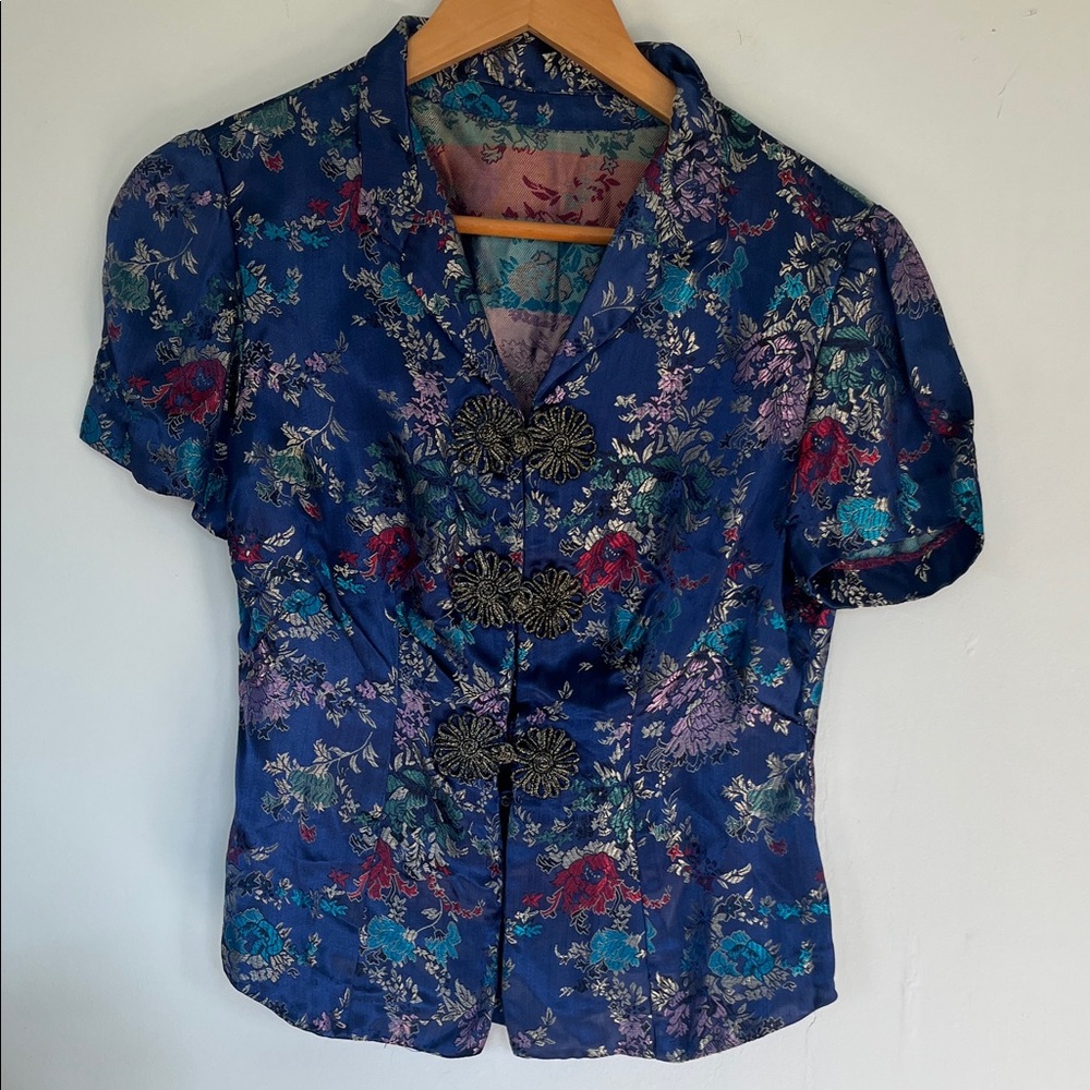 Beautiful Vintage Traditional Chinese Women's Short Sleeve Top